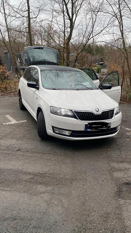 Gebraucht Skoda Rapid 105 PS (77 kW) 2014 Weiß Kleinwagen