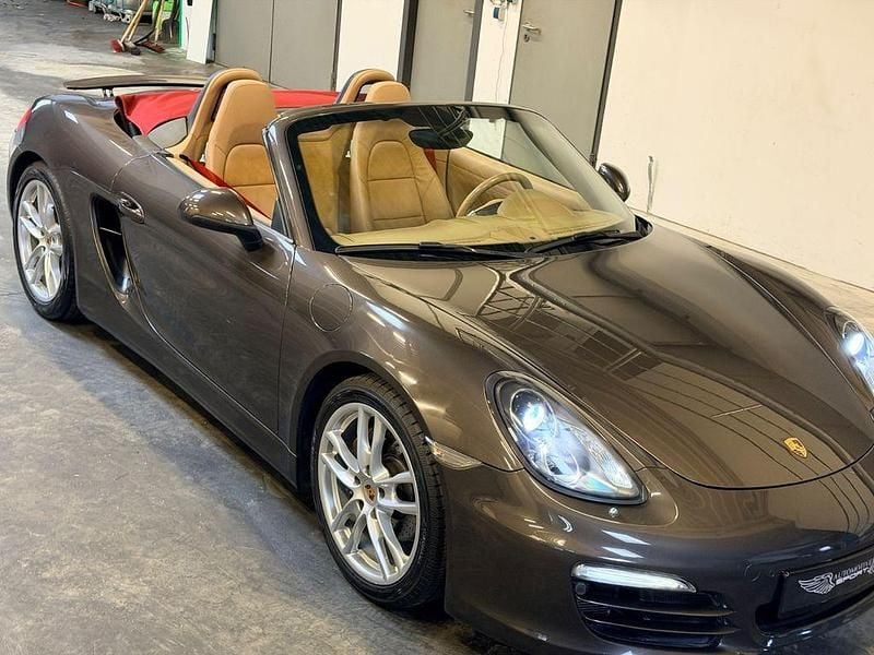 Braun Gebraucht 2013 Porsche Boxster Cabrio | 44.895 € (Fairer Preis) - Bild 1/4