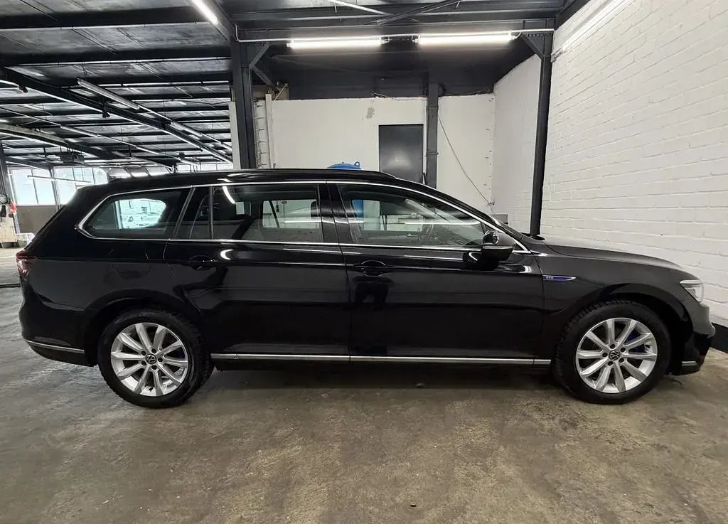 Gebraucht VW Passat GTE 218 PS (160 kW) 2022 Schwarz Kombi