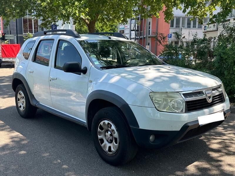 Weiß Gebraucht 2012 Dacia Duster SUV | 3.700 € (Guter Preis) - Bild 1/4