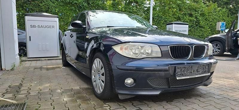 Blau Gebraucht 2007 BMW 116 Sport Line Kleinwagen | 1.099 € (Superpreis) - Bild 1/4