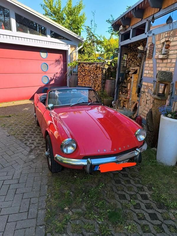 Gebraucht Triumph Spitfire 68 PS (50 kW) 1967 Rot Cabrio