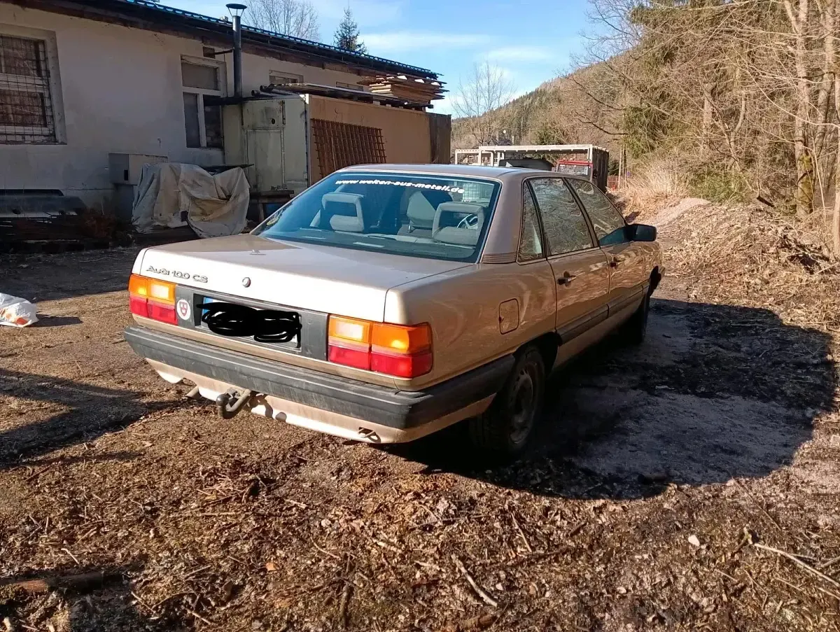 Gebraucht Audi 100 113 PS (83 kW) 1987 Gold Limousine