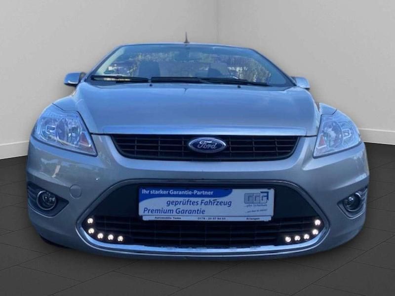 Gebraucht Ford Focus Cabriolet Titanium 145 PS (106 kW) 2008 Silber Cabrio