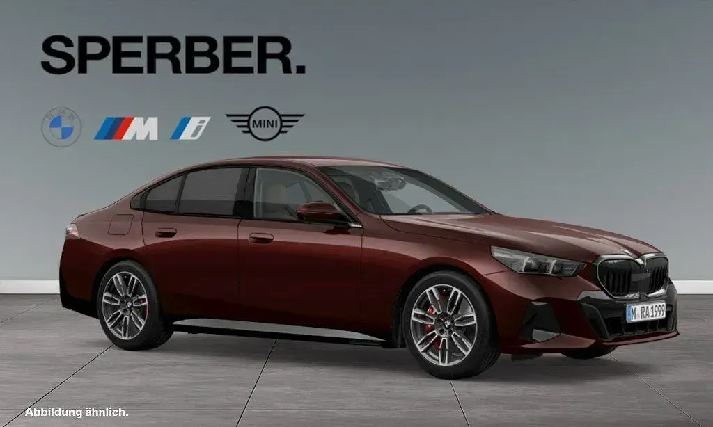 Neu BMW 540 Performance 286 PS (210 kW) 2026 Rot Limousine