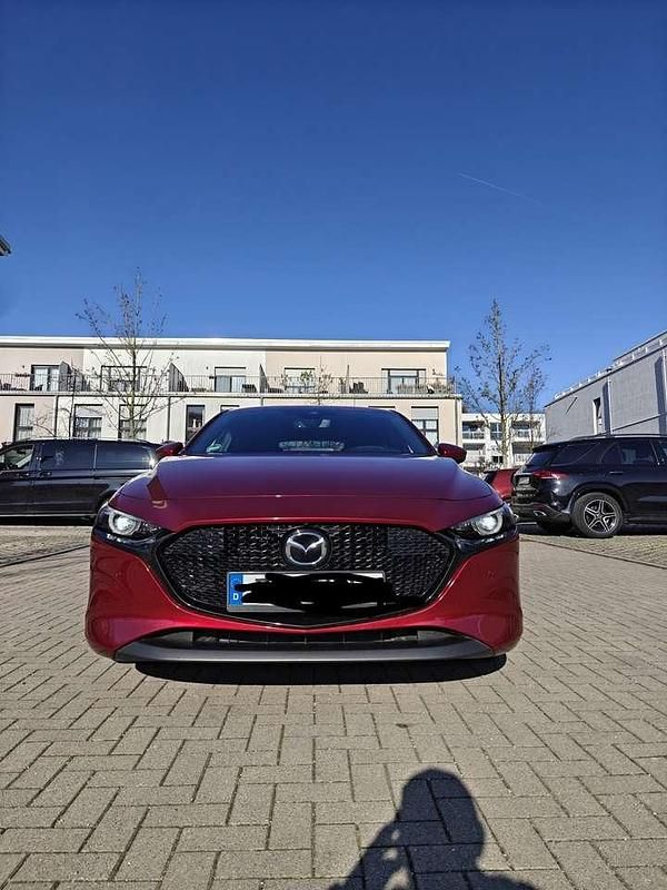 Gebraucht Mazda 3 Selection 186 PS (136 kW) 2023 Rot Kleinwagen
