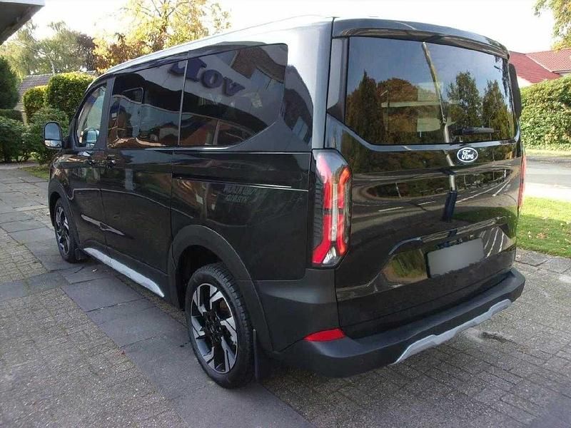 Gebraucht Ford Tourneo Custom Active 170 PS (125 kW) 2025 Schwarz Van