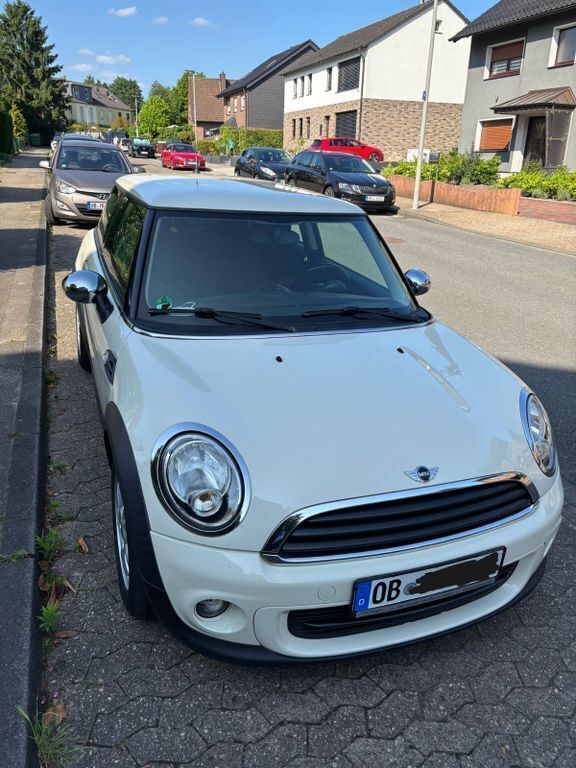 Beige Gebraucht 2011 Mini ONE Kleinwagen | 4.300 € (Fairer Preis) - Bild 1/4