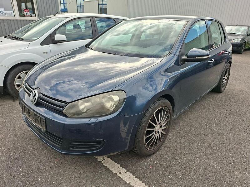 Blau Gebraucht 2010 VW Golf VI Comfortline Limousine | 3.499 € (Guter Preis) - Bild 1/4
