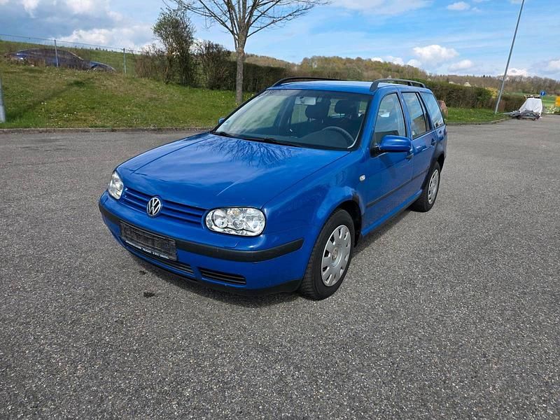 Gebraucht VW Golf IV 101 PS (74 kW) 2000 Blau Kombi