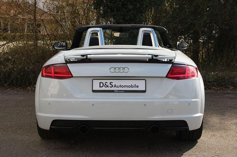 Gebraucht Audi TT Roadster Competition 230 PS (169 kW) 2017 Weiß Cabrio