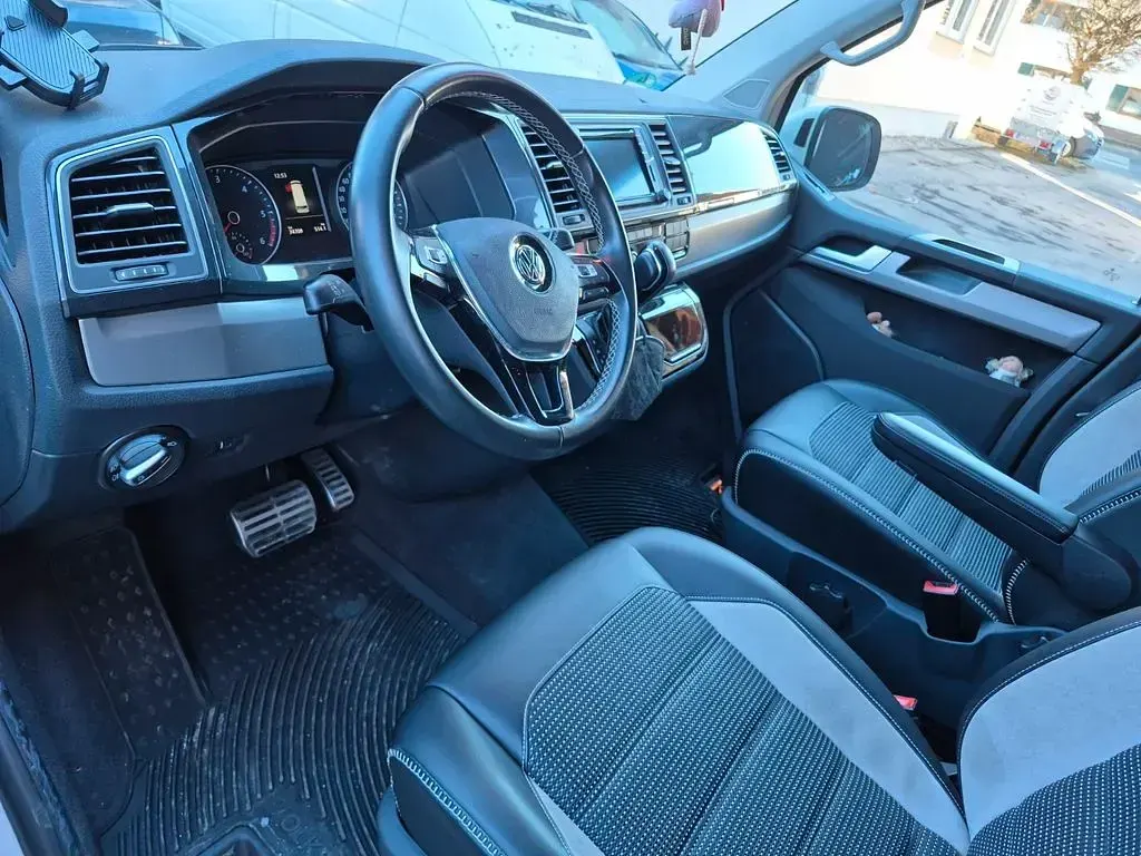 Second-hand VW T6 204 CP (150 kW) 2017 Alb Van