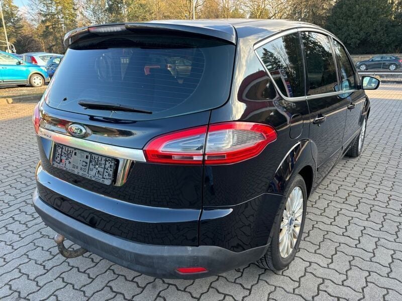 Gebraucht Ford S-MAX Titanium 163 PS (119 kW) 2011 Schwarz Van / Kleinbus