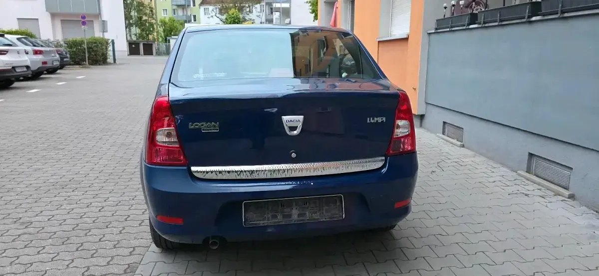 Occasion Dacia Logan 75 ch (55 kW) 2009 Bleue Berline