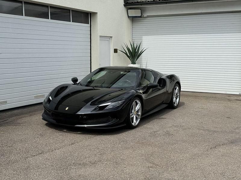 Gebraucht Ferrari 296 829 PS (609 kW) 2023 Schwarz
