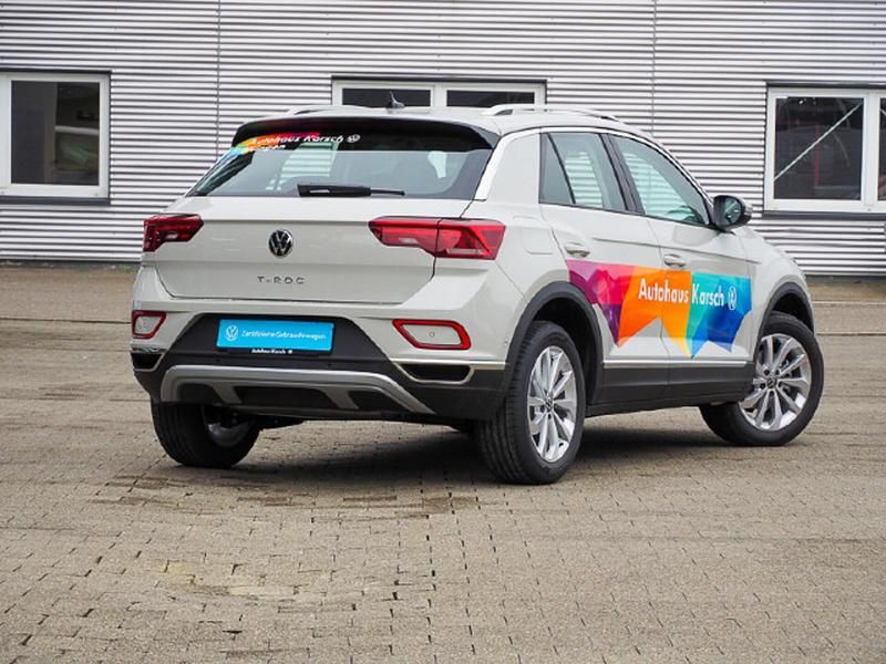 Gebraucht VW T-Roc Style 116 PS (85 kW) 2025 Ascotgrau SUV
