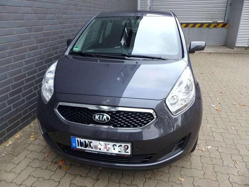 Grau Gebraucht 2014 Kia Venga Kleinwagen | 5.150 € (Superpreis) - Bild 1/4