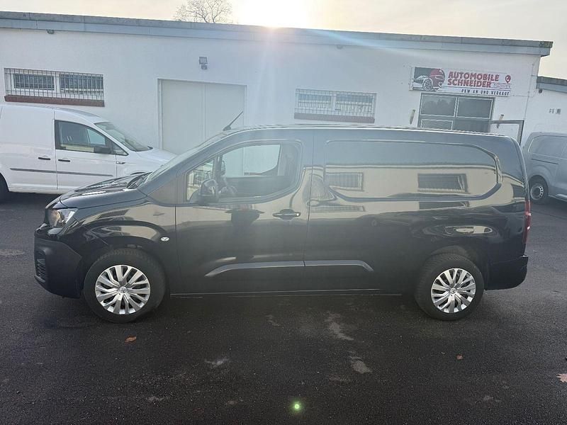 Gebraucht Peugeot Partner 102 PS (75 kW) 2019 Schwarz Van / Kleinbus