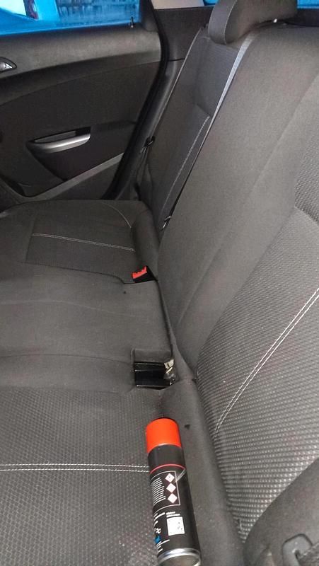 Gebraucht Opel Astra 110 PS (80 kW) 2010 Schwarz Kombi