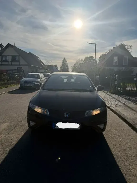 Gebraucht Honda Civic 99 PS (72 kW) 2010 Schwarz Limousine
