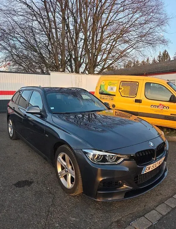 Gebraucht BMW 330 258 PS (189 kW) 2016 Grau Kombi