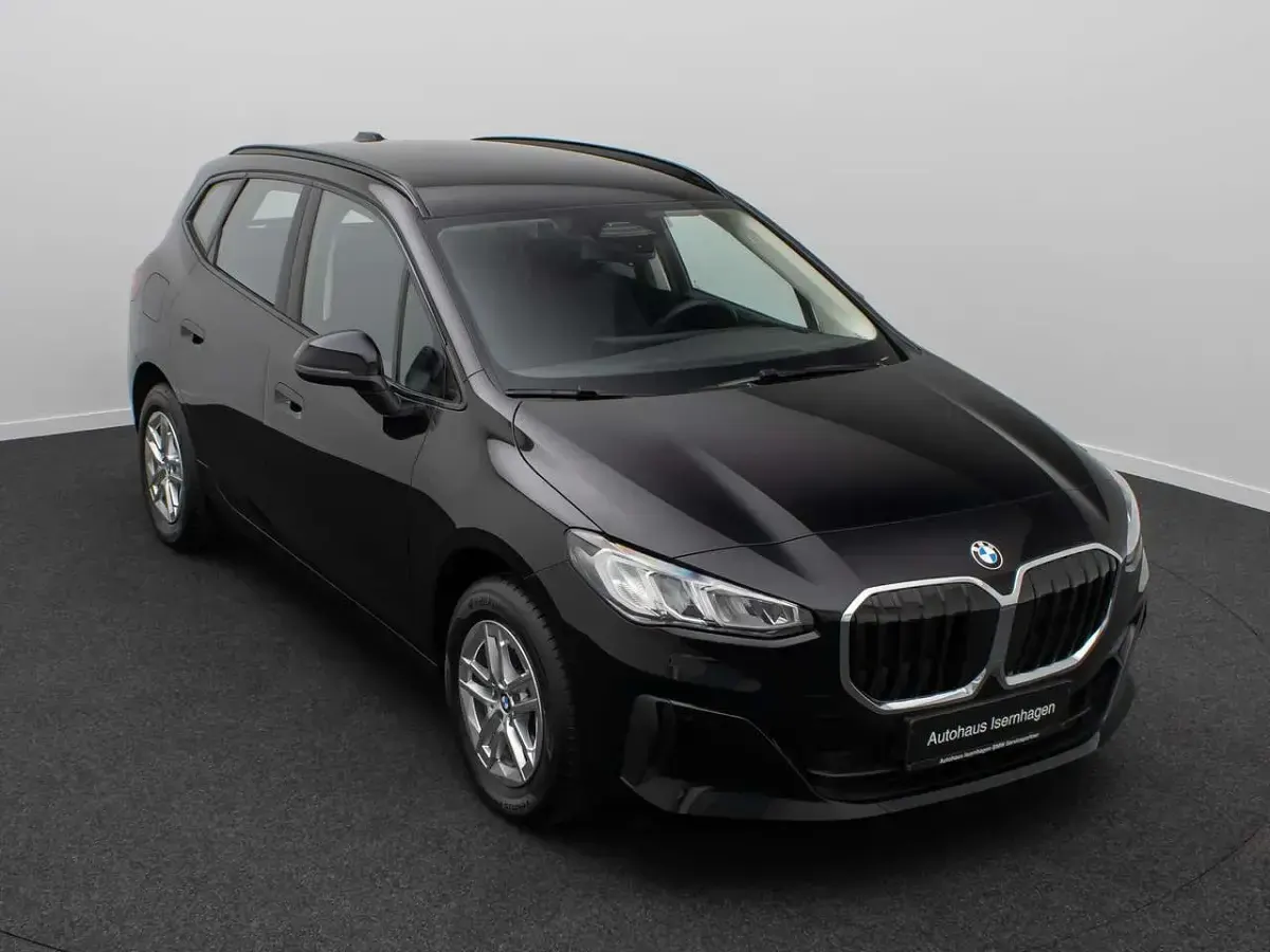 Gebraucht BMW 216 122 PS (89 kW) 2025 Schwarz ii  668 Van / Kleinbus