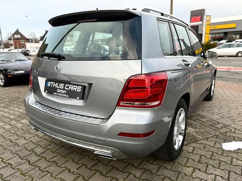 Gebraucht Mercedes GLK200 143 PS (105 kW) 2014 Grau SUV