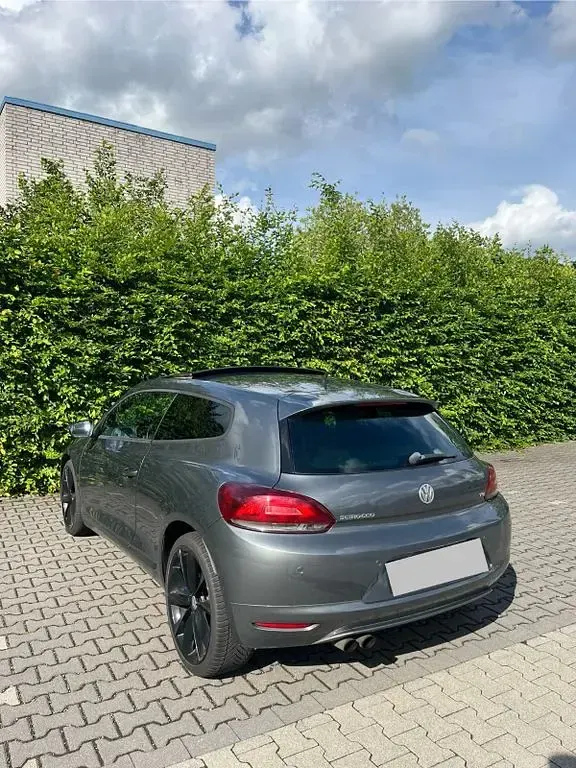 Gebraucht VW Scirocco Edition 160 PS (117 kW) 2011 Grau Coupé