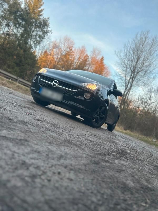 Gebraucht Opel Adam 101 PS (74 kW) 2014 Schwarz Kleinwagen