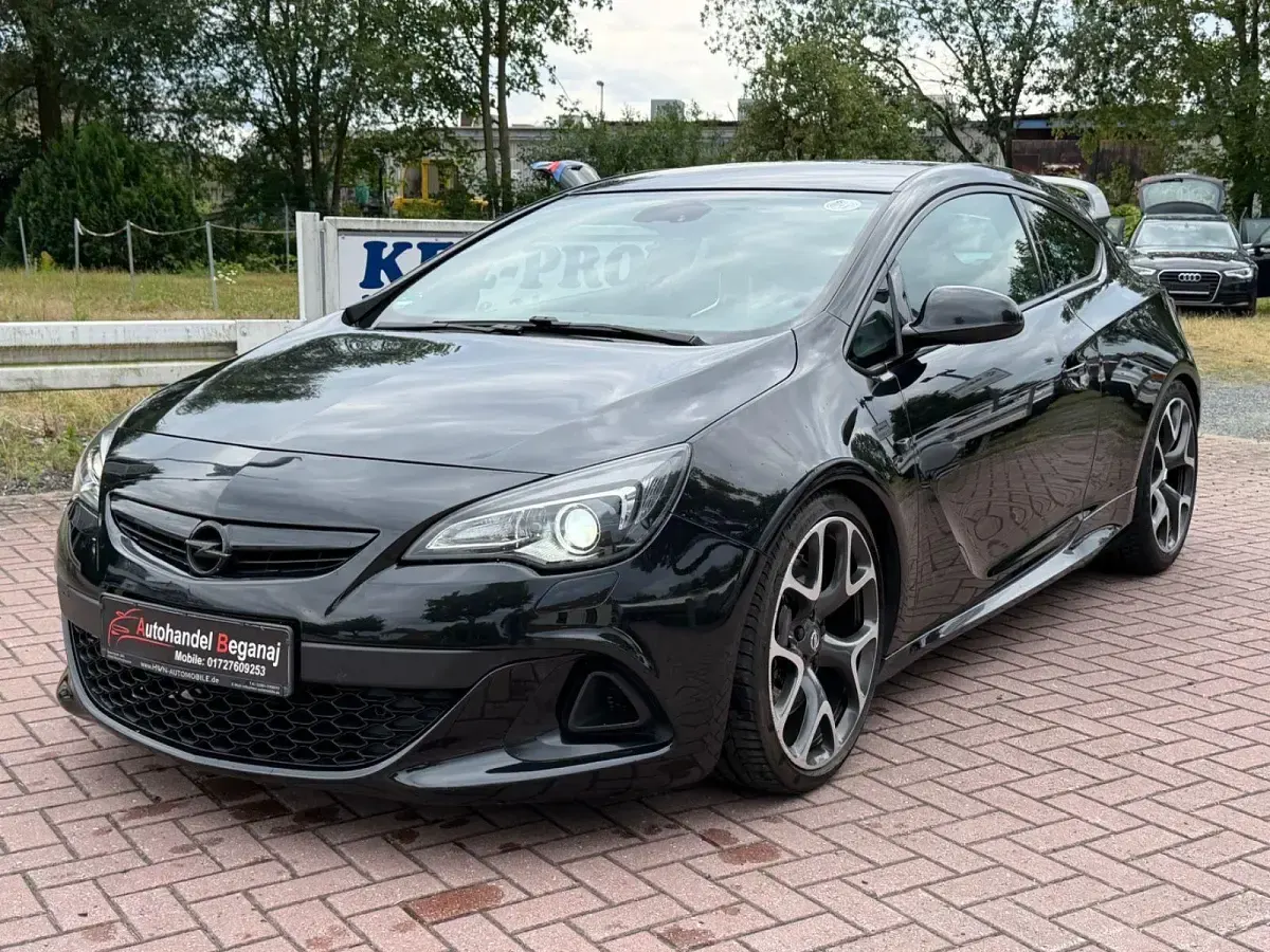 Gebraucht Opel Astra GTC OPC 280 PS (205 kW) 2015 Schwarz Coupé