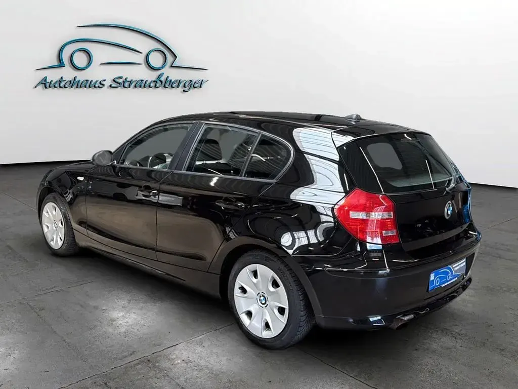 Gebraucht BMW 116 Advantage 122 PS (89 kW) 2009 Schwarzkeine angabe Kleinwagen