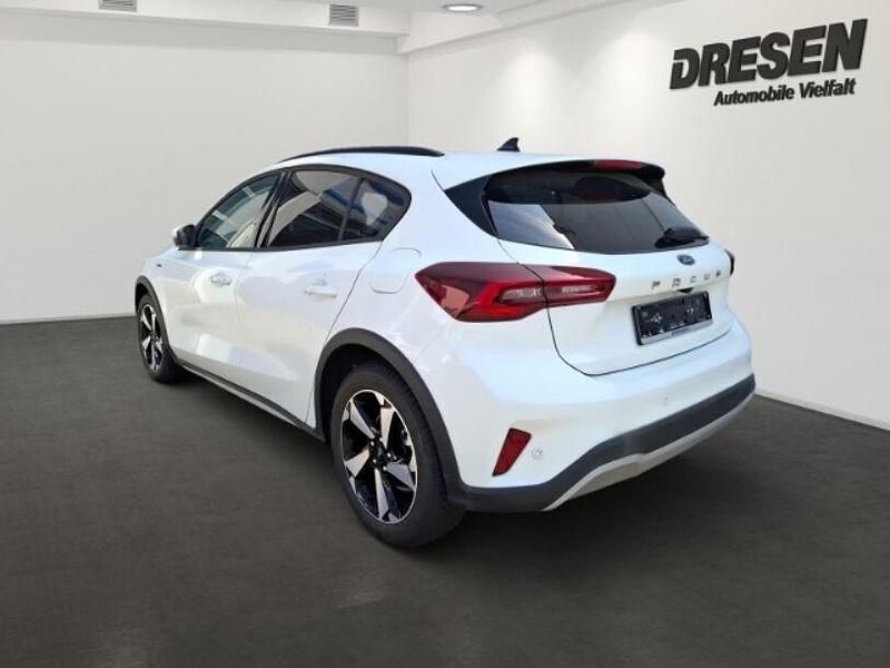 Gebraucht Ford Focus Active X 155 PS (114 kW) 2025 Weiss Limousine