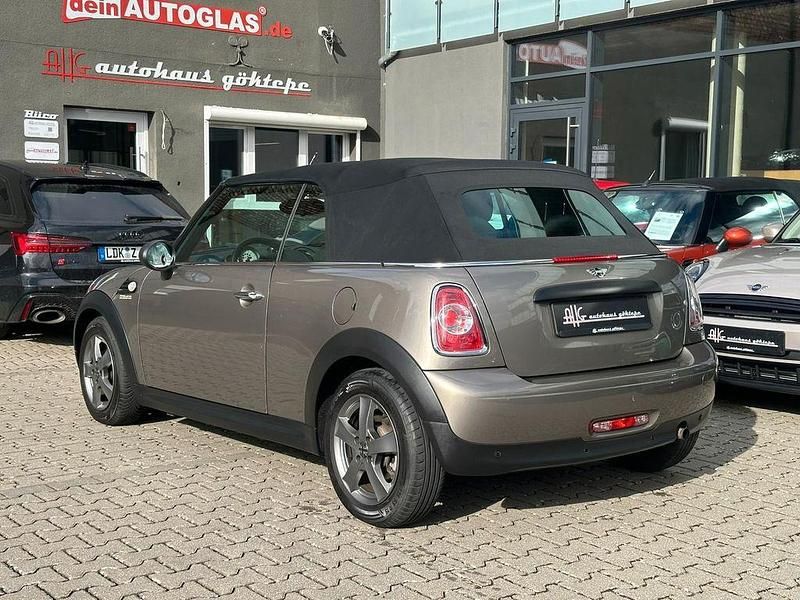Gebraucht Mini One Cabriolet 98 PS (72 kW) 2012 Silber Cabrio