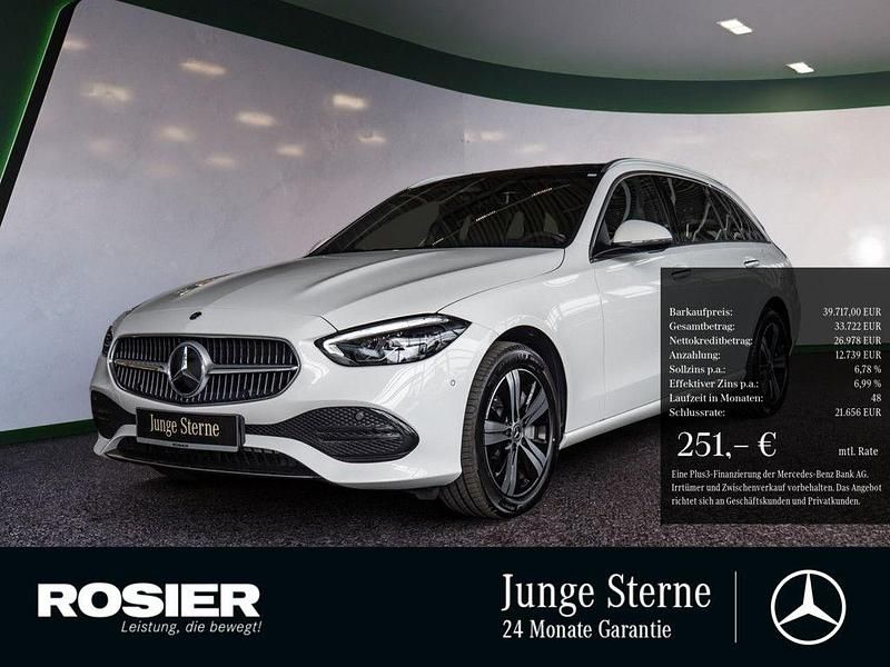 Weiß Gebraucht 2024 Mercedes C300e Advanced Plus Limousine | 39.717 € (Superpreis) - Bild 1/3
