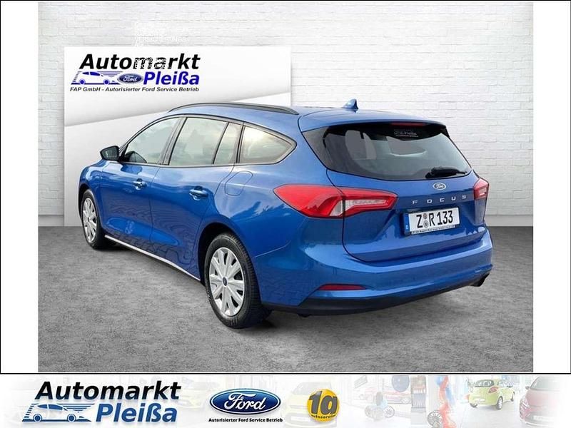 Gebraucht Ford Focus Trend 101 PS (74 kW) 2019 Dynamicblau metallic Kombi