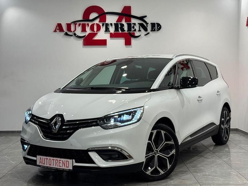 Weiß Gebraucht 2023 Renault Scénic IV Techno Van / Kleinbus | 26.900 € - Bild 1/4