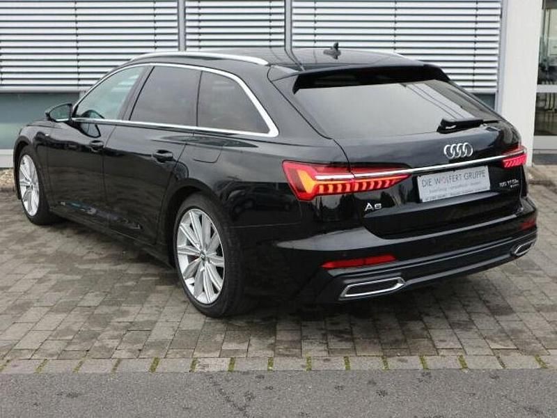 Gebraucht Audi A6 S-Line 367 PS (269 kW) 2021 Mythosschwarz metallic Kombi