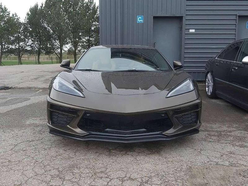 Gebraucht Corvette Stingray 496 PS (364 kW) 2021 Braun Cabrio