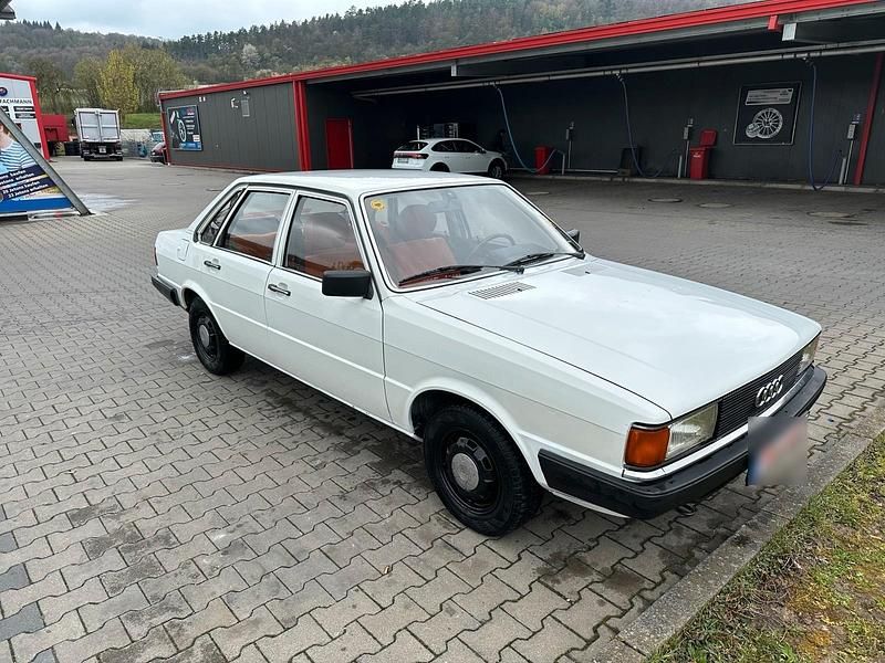 Second-hand Audi 80 55 CP (40 kW) 1979 Alb Berlinǎ