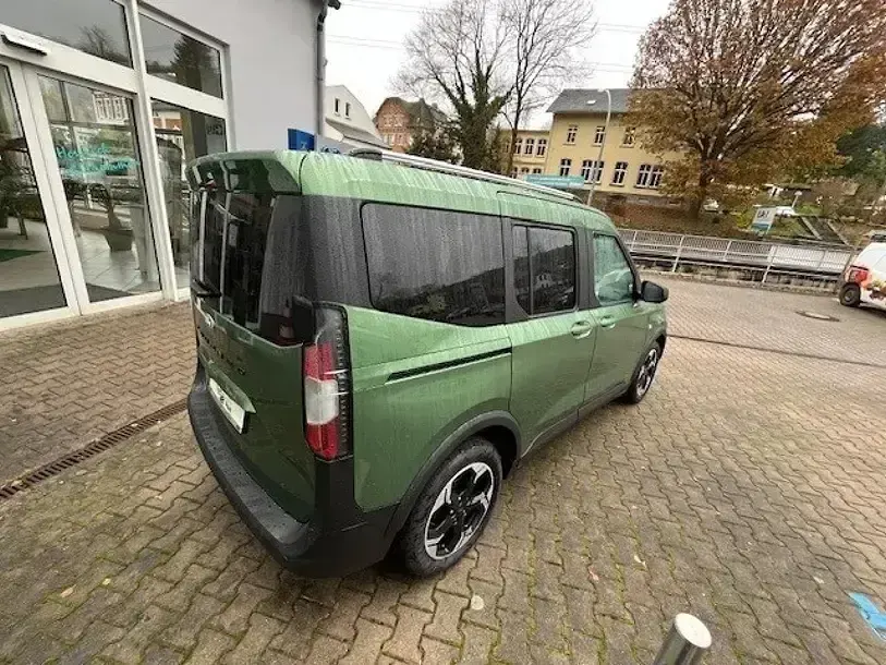Gebraucht Ford Tourneo Courier Active 125 PS (91 kW) 2024 Andere Van / Kleinbus