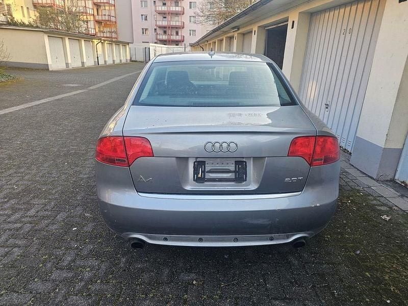 Gebraucht Audi A4 200 PS (147 kW) 2007 Grau Limousine