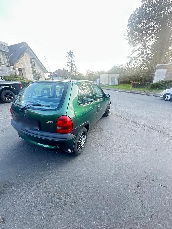 Gebraucht Opel Corsa 1996 Grün Kleinwagen