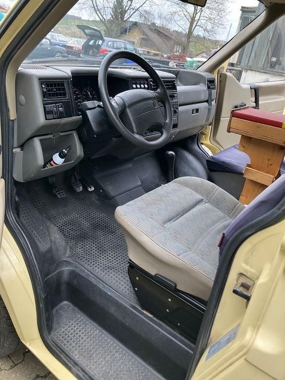 Gebraucht VW T4 110 PS (80 kW) 1996 Beige Van