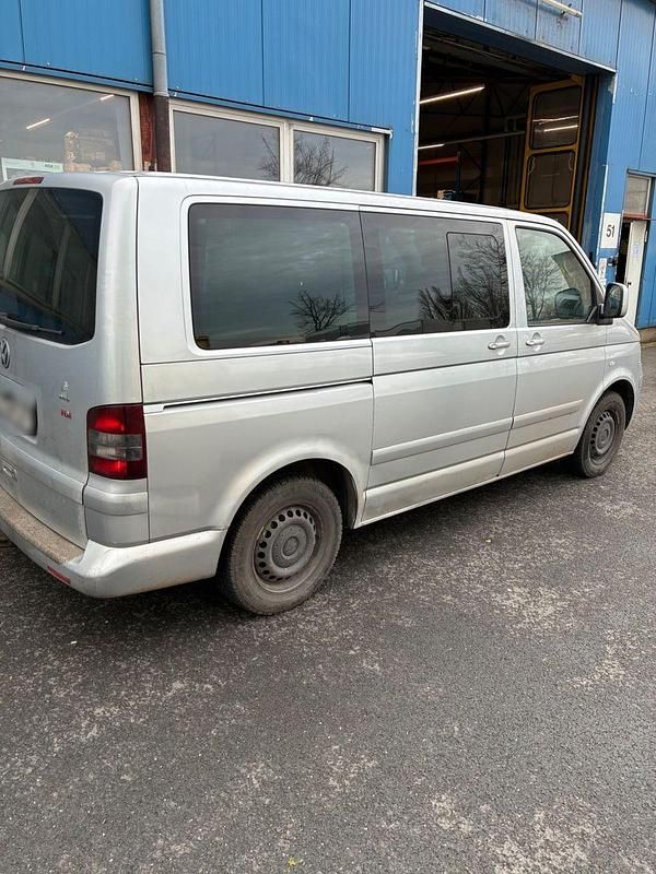 Usata VW T5 174 CV (127 kW) 2003 Argento Furgone