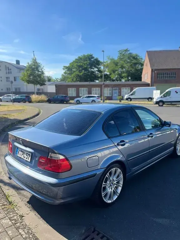 Gebraucht BMW 316 116 PS (85 kW) 2003 Blau Limousine