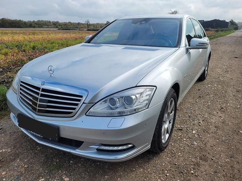 Gebraucht Mercedes S400 299 PS (219 kW) 2009 Silber Limousine