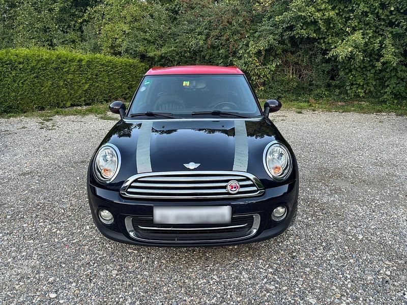 Second-hand Mini Cooper 122 CP (89 kW) 2011 Albastru Hatchback