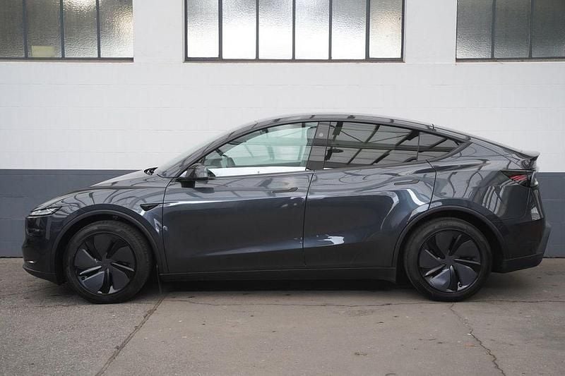 Gebraucht Tesla Model Y 378 kW (514 PS) 2025 Grau SUV