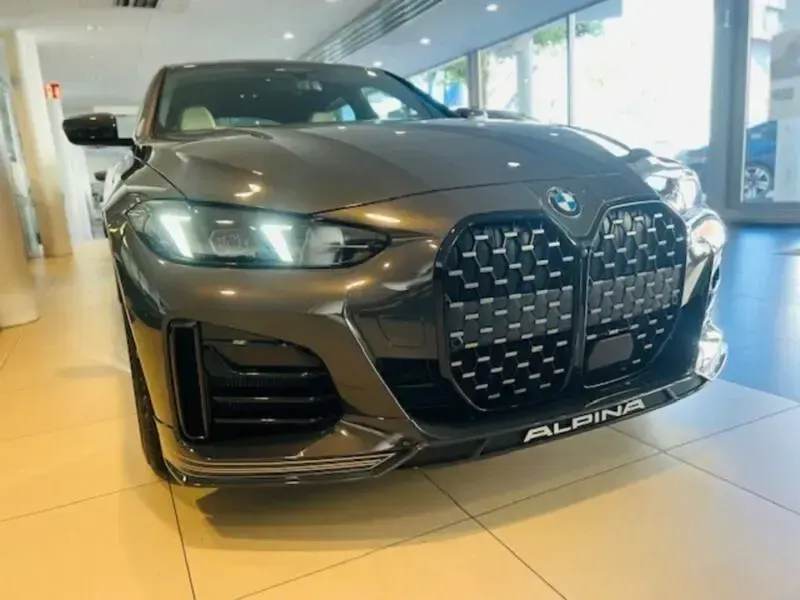 Neu Alpina D4 355 PS (261 kW) 2026 Grau Coupé