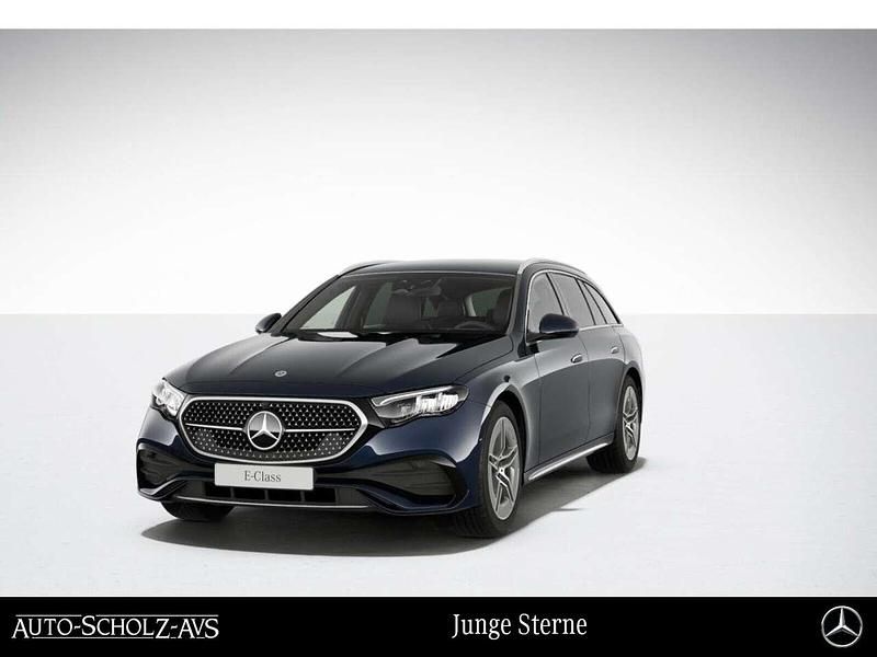 Metalliclack nautikblau Gebraucht 2024 Mercedes E220 AMG Kombi | 49.490 € (Fairer Preis) - Bild 1/4